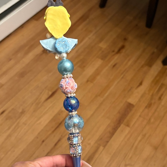 Custom Pen - Picture 3 of 4